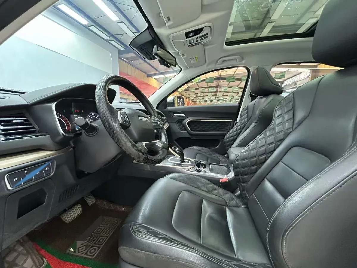 2021 Haval H6 1.5T 150HP L4 7DCT,autocango,china used car exporter,china ev exporter,chinese used car exporter,chinese used ev exporter