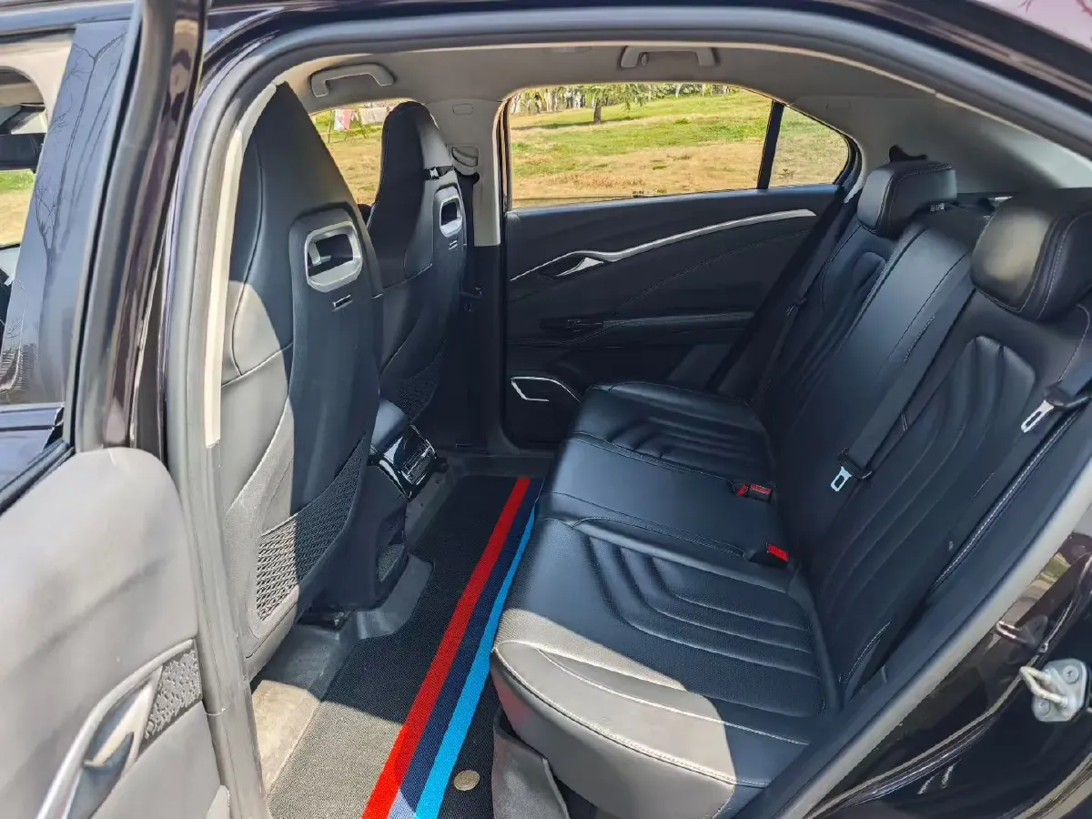 2022 MAXUS D60 1.5T 169HP L4 7DCT,autocango,china used car exporter,china ev exporter,chinese used car exporter,chinese used ev exporter