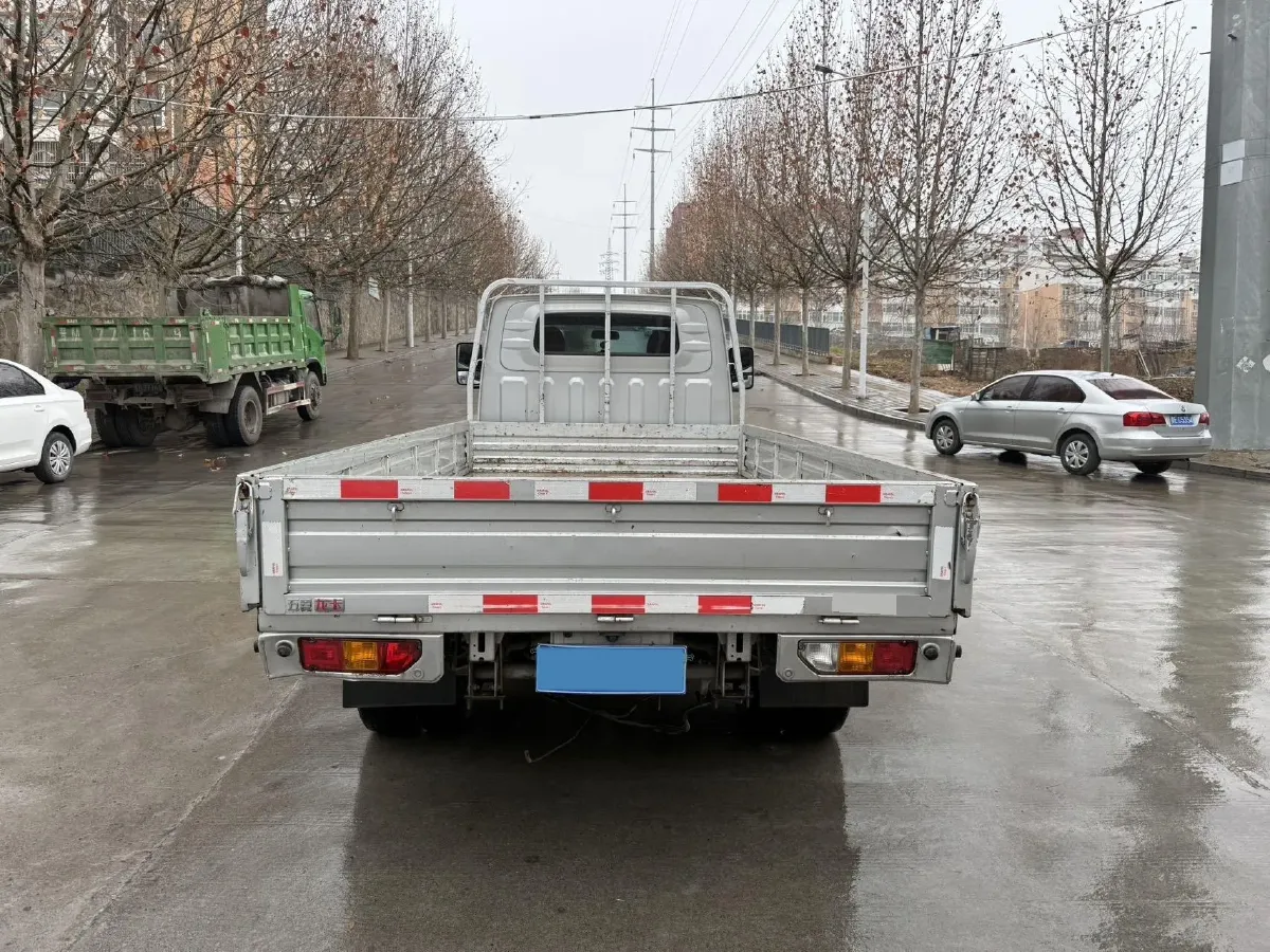 2023 WuLing RongGuang New Truck 2.0L 136HP L4 5MT,autocango,china used car exporter,china ev exporter,chinese used car exporter,chinese used ev exporter