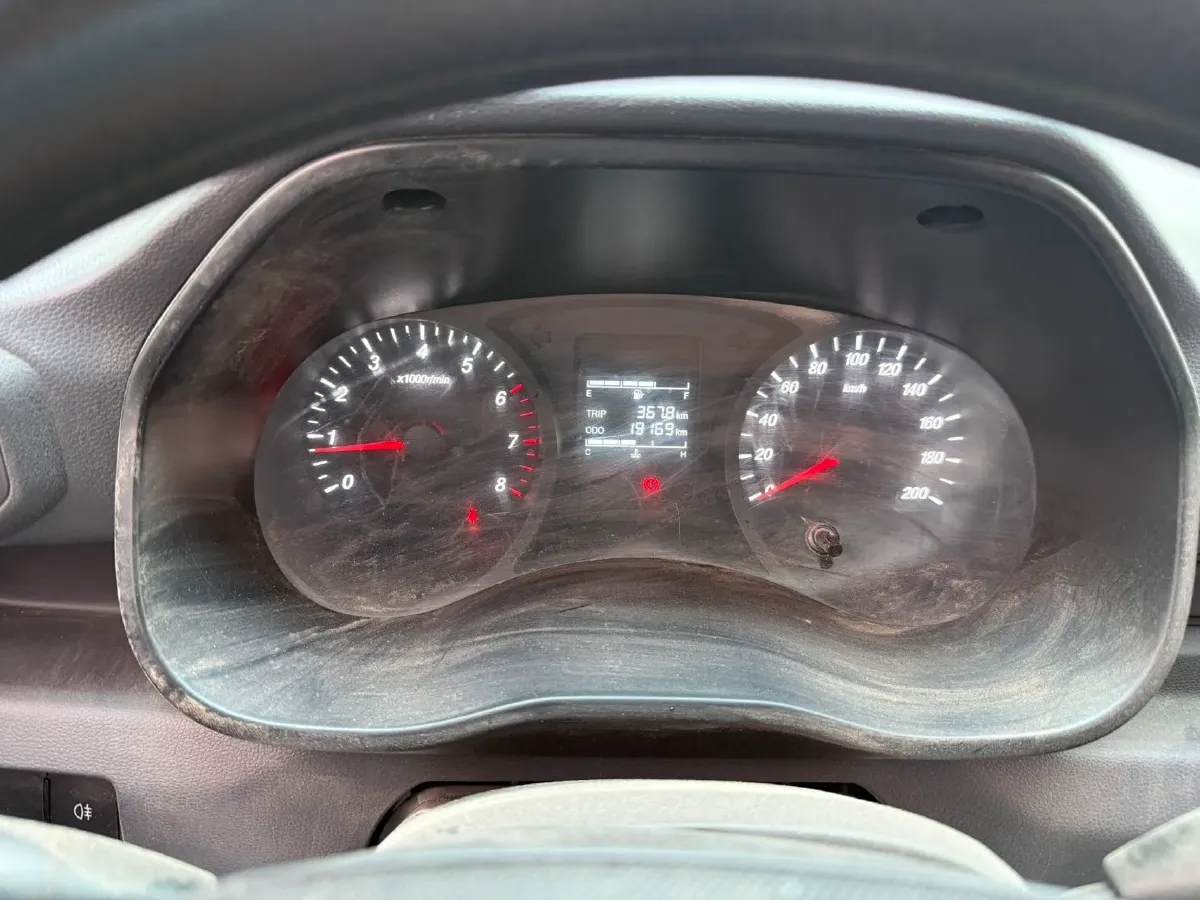 2023 WuLing RongGuang New Truck 2.0L 136HP L4 5MT,autocango,china used car exporter,china ev exporter,chinese used car exporter,chinese used ev exporter