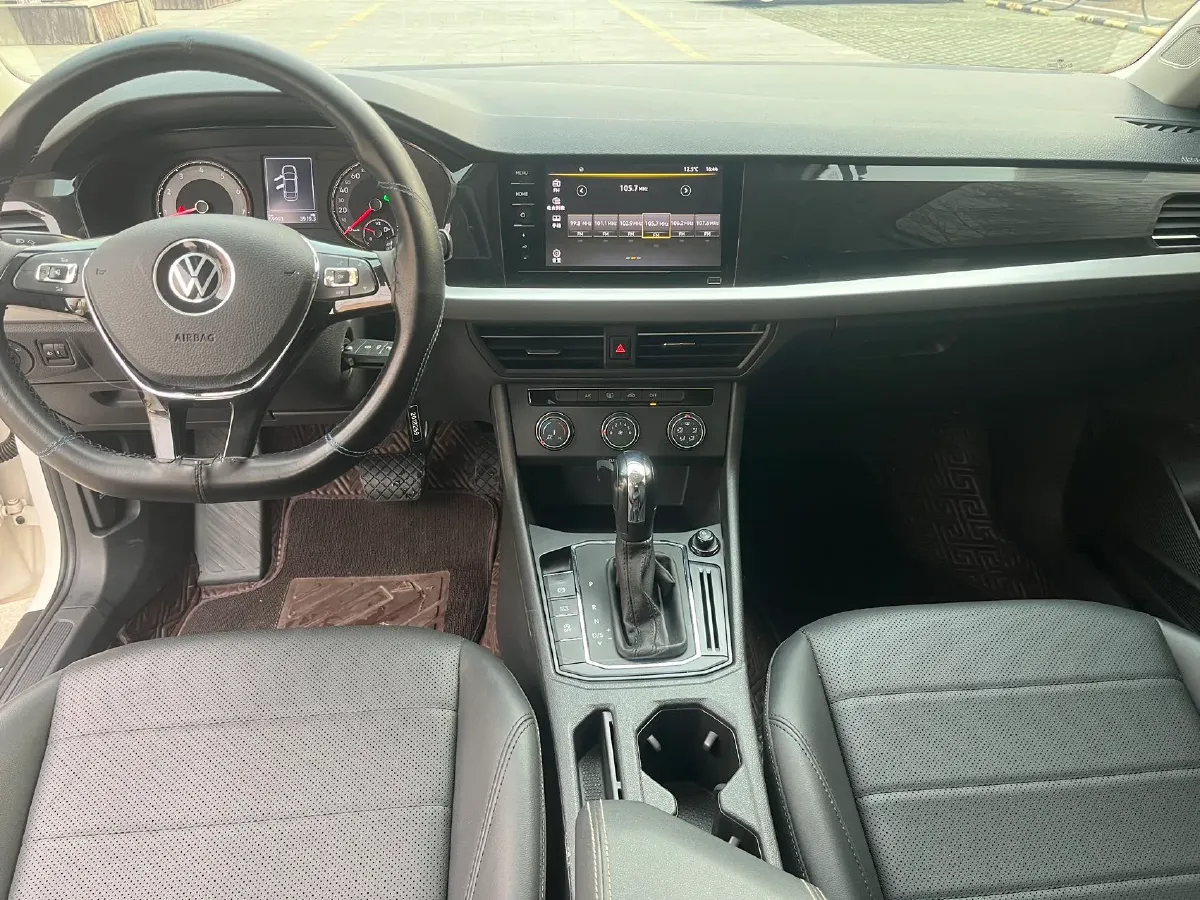 2021 Volkswagen Lavida 1.5L 113HP L4 6AT,autocango,china used car exporter,china ev exporter,chinese used car exporter,chinese used ev exporter