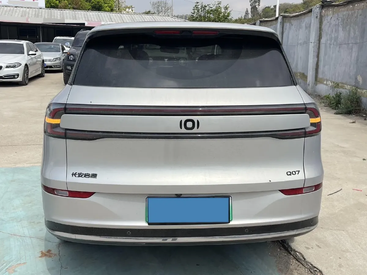 2025 ChangAn QiYuan Q07 1.5T 150HP L4 E-CVT PHEV,autocango,china used car exporter,china ev exporter,chinese used car exporter,chinese used ev exporter