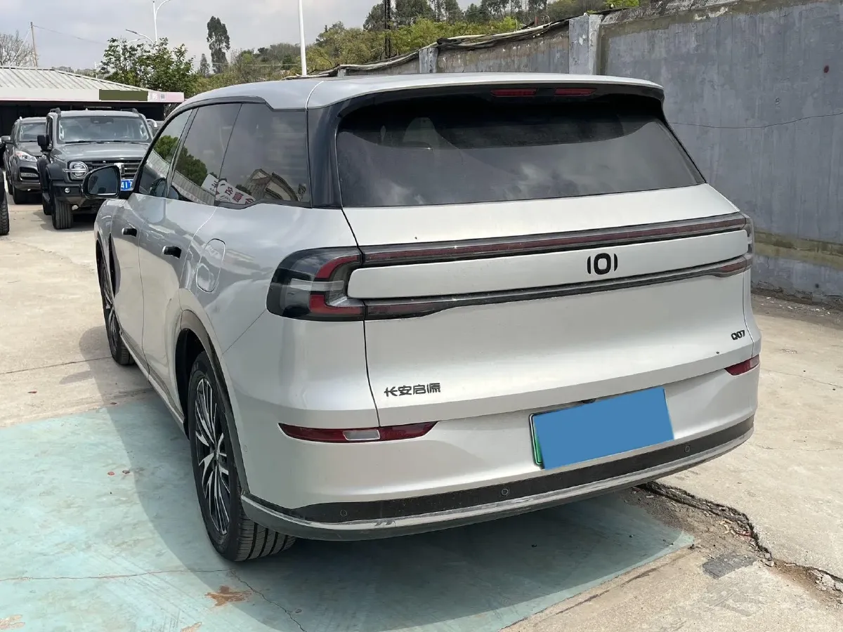 2025 ChangAn QiYuan Q07 1.5T 150HP L4 E-CVT PHEV,autocango,china used car exporter,china ev exporter,chinese used car exporter,chinese used ev exporter