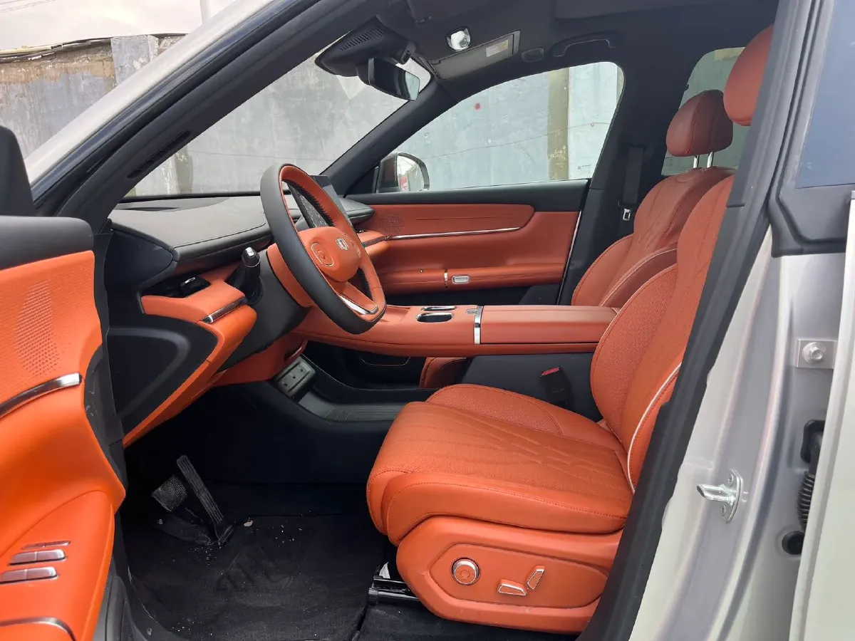 2025 ChangAn QiYuan Q07 1.5T 150HP L4 E-CVT PHEV,autocango,china used car exporter,china ev exporter,chinese used car exporter,chinese used ev exporter