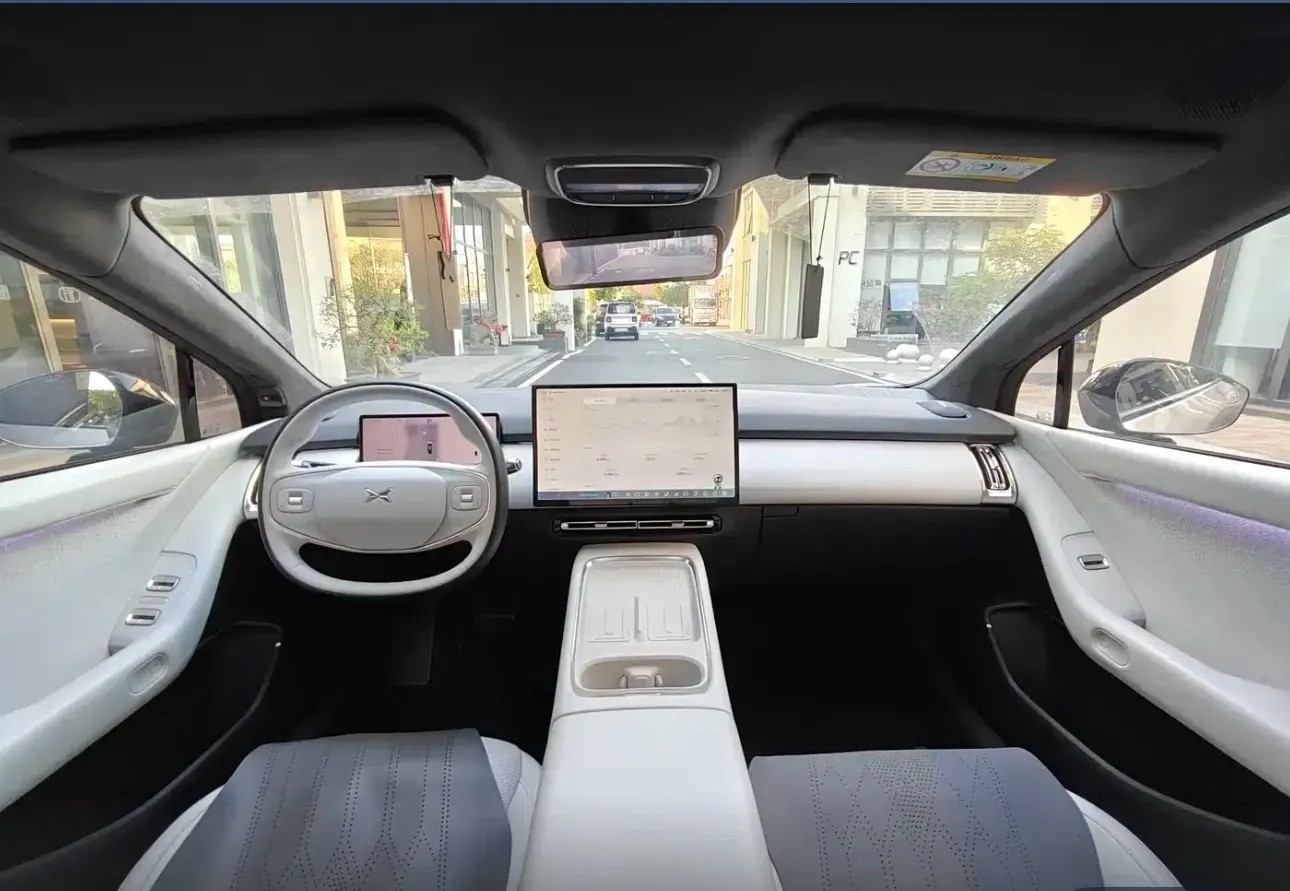 2024 Xpeng P7+ BEV 60.7KWH,autocango,china used car exporter,china ev exporter,chinese used car exporter,chinese used ev exporter