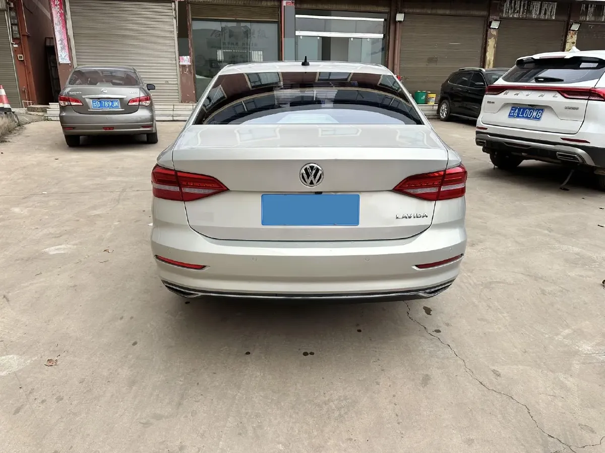 2018 Volkswagen Lavida 1.2T 116HP L4 7DCT,autocango,china used car exporter,china ev exporter,chinese used car exporter,chinese used ev exporter