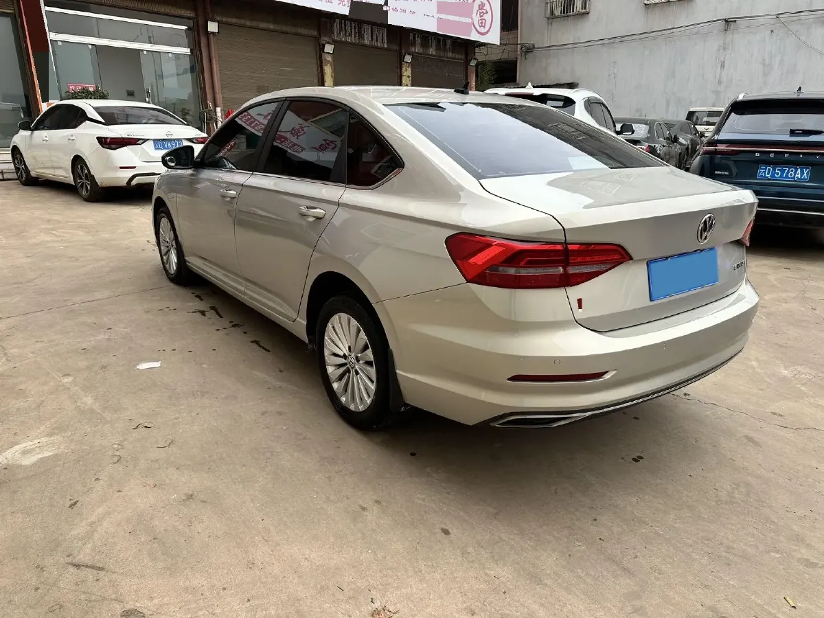 2018 Volkswagen Lavida 1.2T 116HP L4 7DCT,autocango,china used car exporter,china ev exporter,chinese used car exporter,chinese used ev exporter