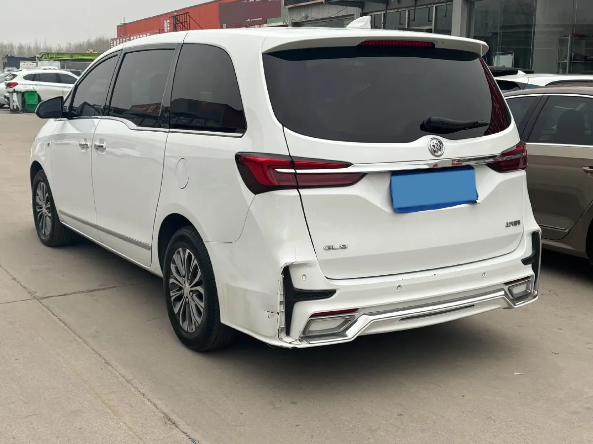 2021 Buick GL8 2.0T 237HP L4 9AT,autocango,china used car exporter,china ev exporter,chinese used car exporter,chinese used ev exporter