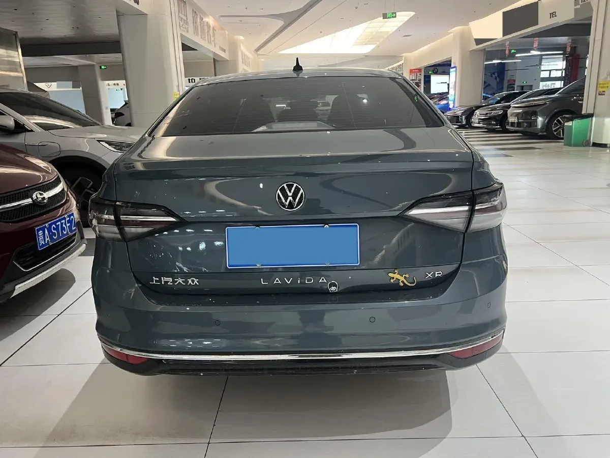 2023 Volkswagen Lavida 1.5L 110HP L4 6AT,autocango,china used car exporter,china ev exporter,chinese used car exporter,chinese used ev exporter