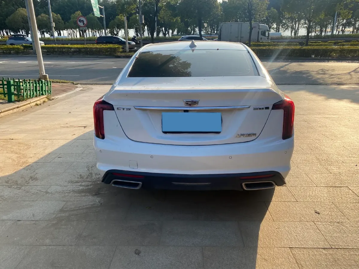 2022 Cadillac CT5 2.0T 237HP L4 10AT,autocango,china used car exporter,china ev exporter,chinese used car exporter,chinese used ev exporter
