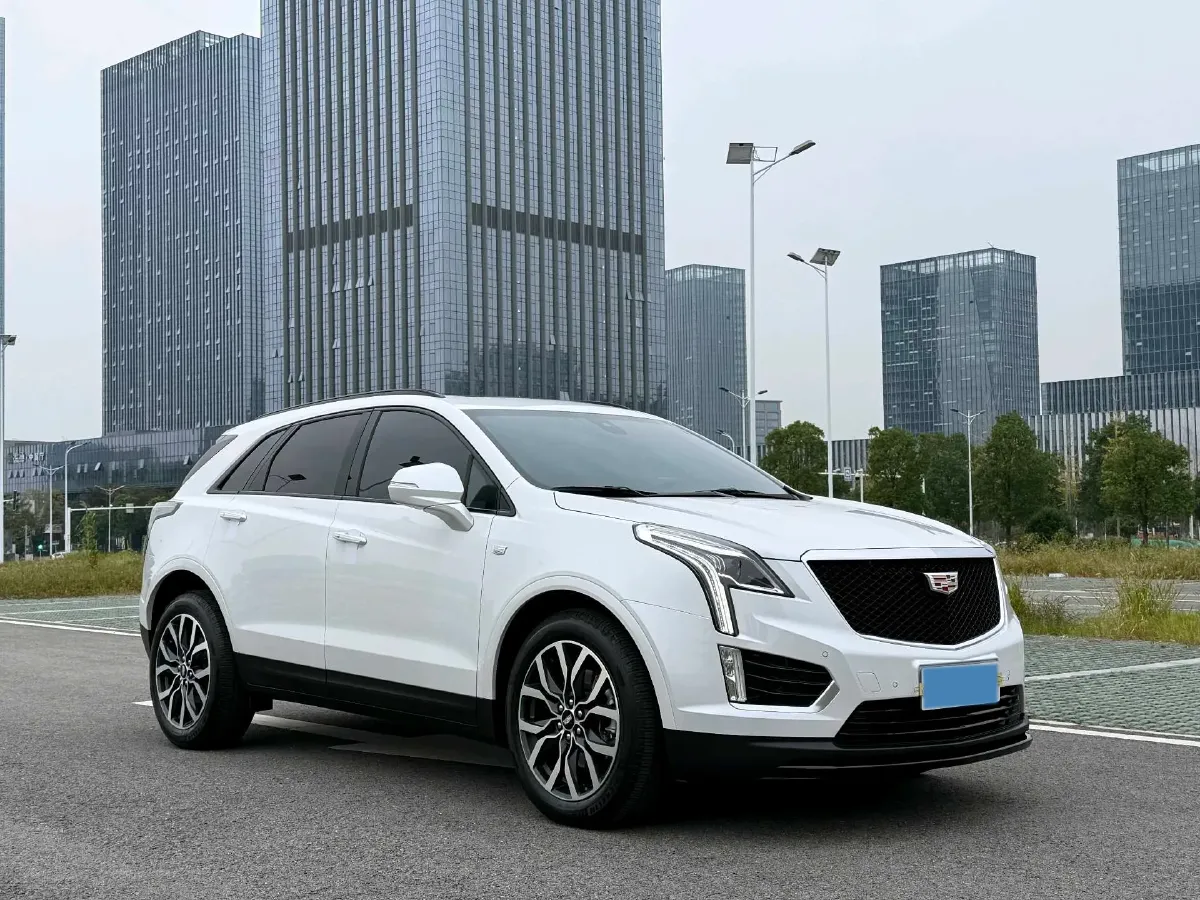 2022 Cadillac XT5 2.0T 237HP L4 9AT,autocango,china used car exporter,china ev exporter,chinese used car exporter,chinese used ev exporter