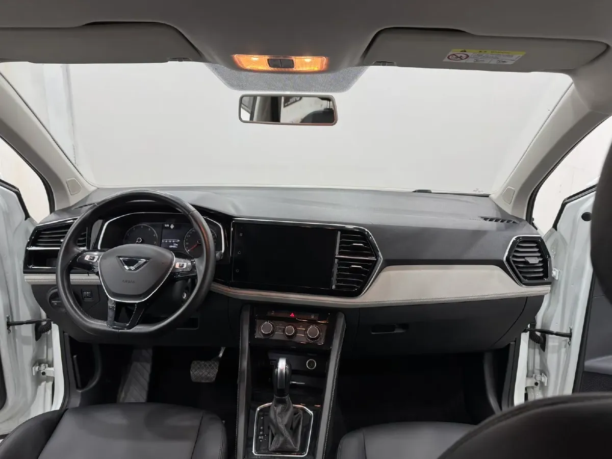 2023 Jetta VS5 1.4T 150HP L4 6AT,autocango,china used car exporter,china ev exporter,chinese used car exporter,chinese used ev exporter