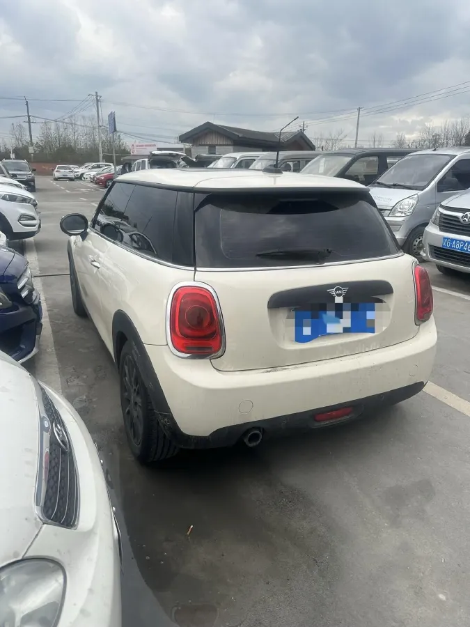 2020 MINI MINI 1.5T 102HP L3 7DCT,autocango,china used car exporter,china ev exporter,chinese used car exporter,chinese used ev exporter