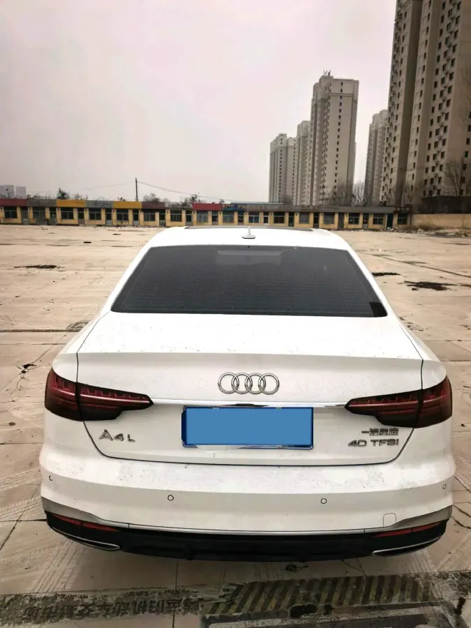 2020 Audi A4L 2.0T 190HP L4 7DCT,autocango,china used car exporter,china ev exporter,chinese used car exporter,chinese used ev exporter
