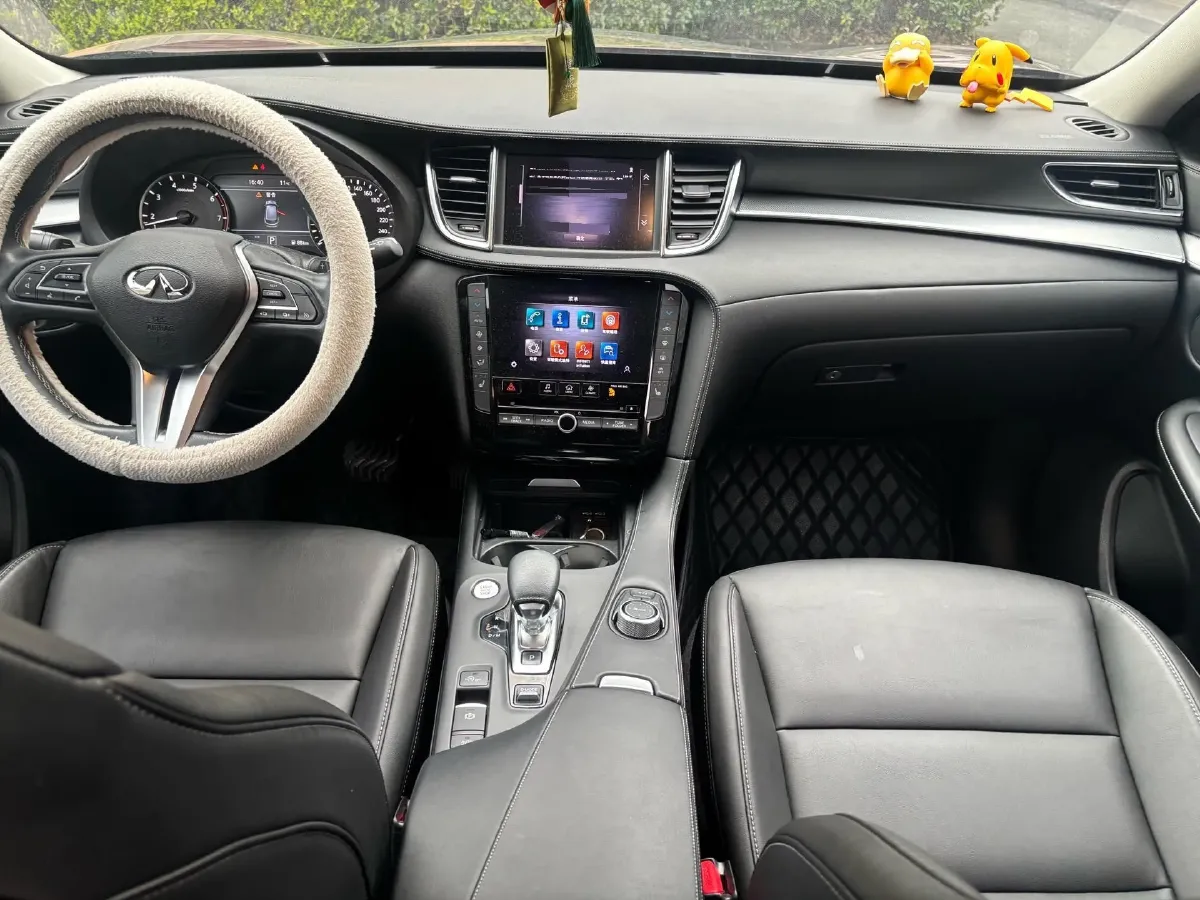 2020 Infiniti QX50 2.0T 245HP L4 CVT,autocango,china used car exporter,china ev exporter,chinese used car exporter,chinese used ev exporter