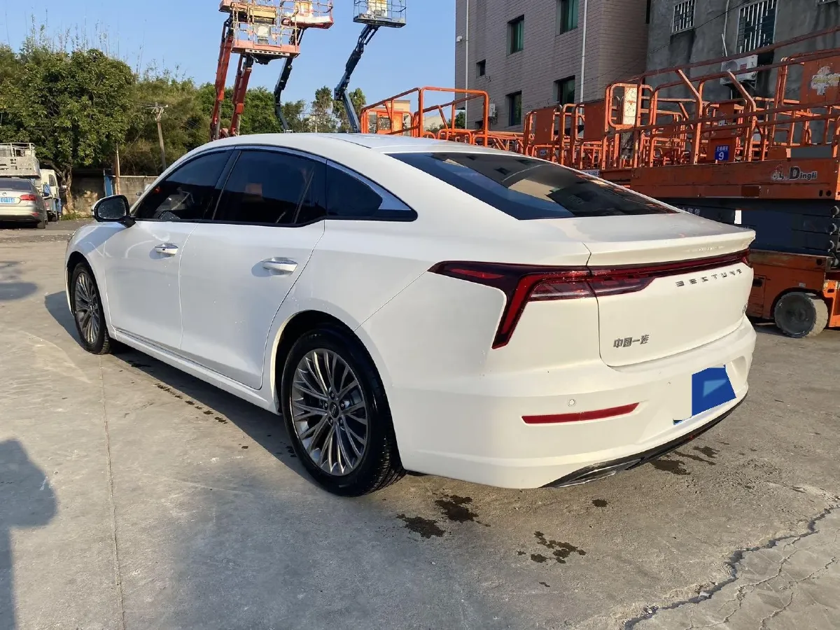 2023 Bestune B70 1.5T 169HP L4 7DCT,autocango,china used car exporter,china ev exporter,chinese used car exporter,chinese used ev exporter