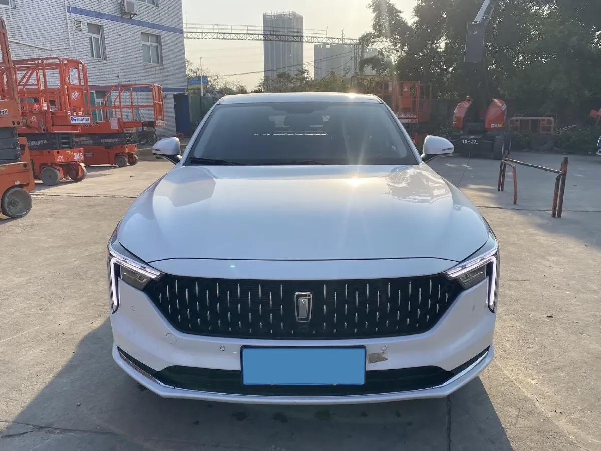 2023 Bestune B70 1.5T 169HP L4 7DCT,autocango,china used car exporter,china ev exporter,chinese used car exporter,chinese used ev exporter