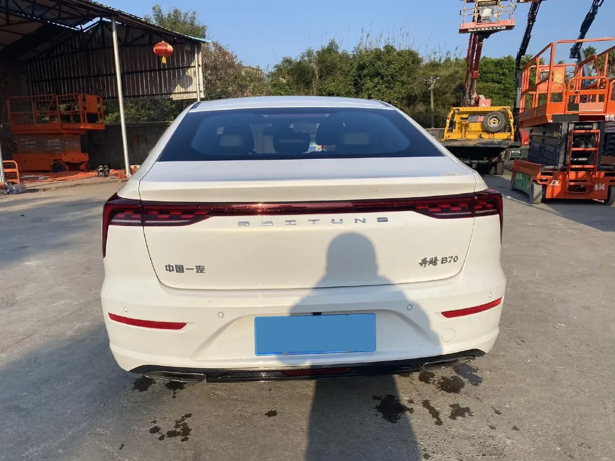 2023 Bestune B70 1.5T 169HP L4 7DCT,autocango,china used car exporter,china ev exporter,chinese used car exporter,chinese used ev exporter