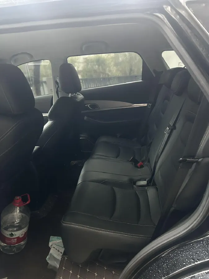 2022 Jetour X70M 1.5T 156HP L4 6MT,autocango,china used car exporter,china ev exporter,chinese used car exporter,chinese used ev exporter