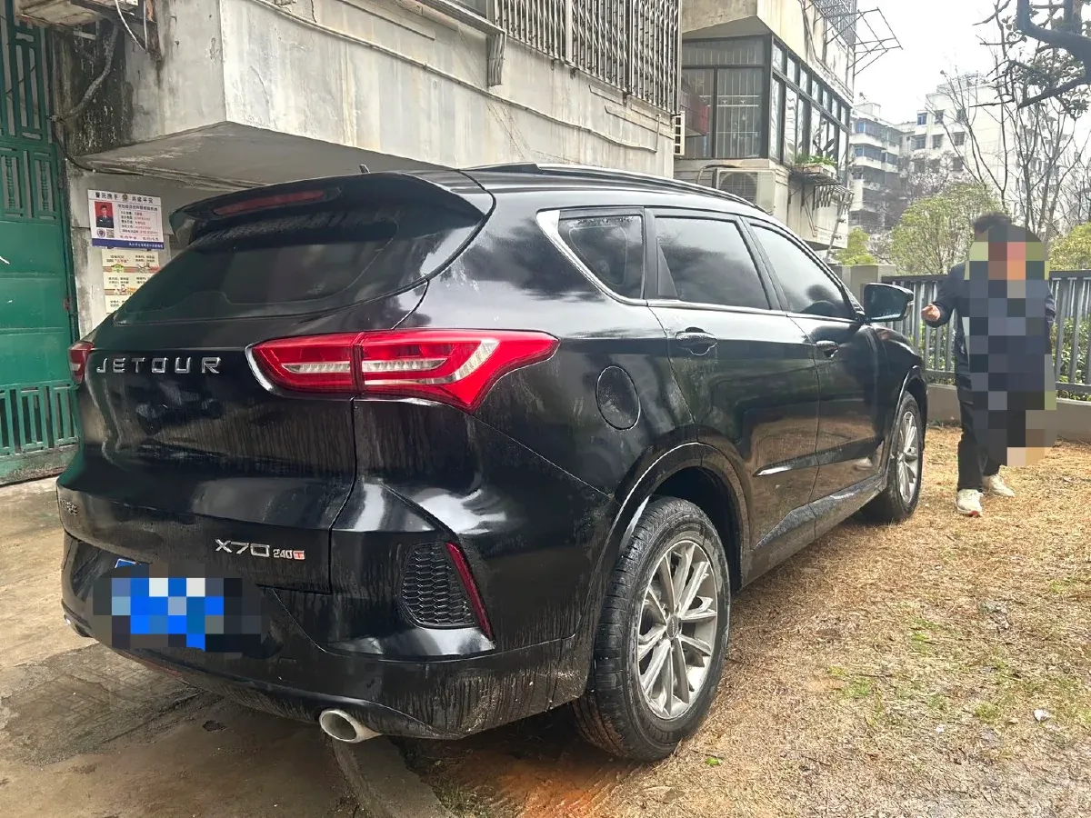 2022 Jetour X70M 1.5T 156HP L4 6MT,autocango,china used car exporter,china ev exporter,chinese used car exporter,chinese used ev exporter