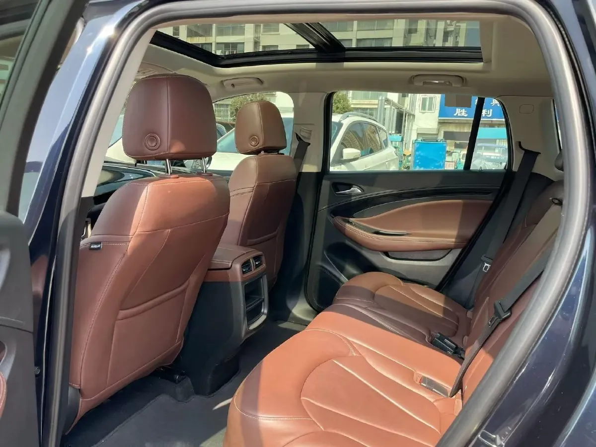 2020 Buick EnvisionPlus 2.0T 260HP L4 9AT,autocango,china used car exporter,china ev exporter,chinese used car exporter,chinese used ev exporter