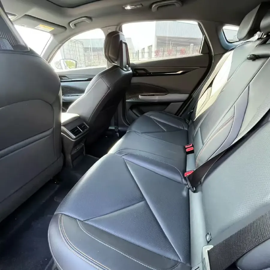 2022 ChangAn UNI-V 1.5T 188HP L4 7DCT,autocango,china used car exporter,china ev exporter,chinese used car exporter,chinese used ev exporter