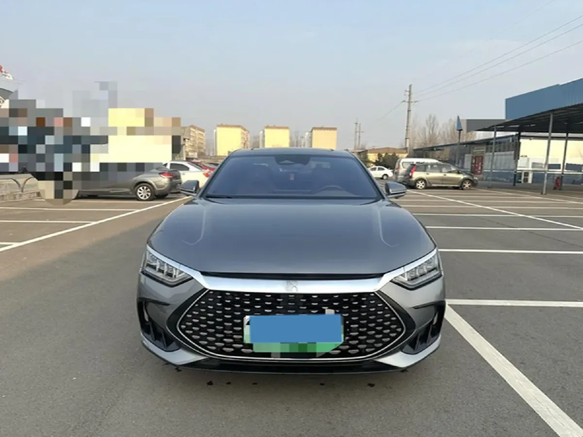 2022 Volkswagen Tiguan L 2.0T 186HP L4 7DCT,autocango,china used car exporter,china ev exporter,chinese used car exporter,chinese used ev exporter