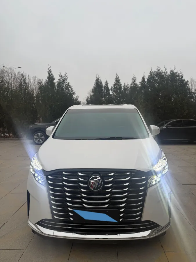 2023 Buick GL8 2.0T 237HP L4 9AT,autocango,china used car exporter,china ev exporter,chinese used car exporter,chinese used ev exporter