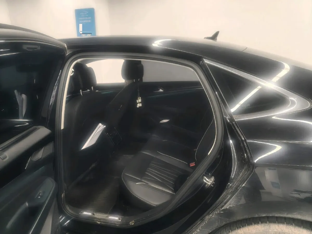 2023 Volkswagen Passat 2.0T 186HP L4 7DCT,autocango,china used car exporter,china ev exporter,chinese used car exporter,chinese used ev exporter