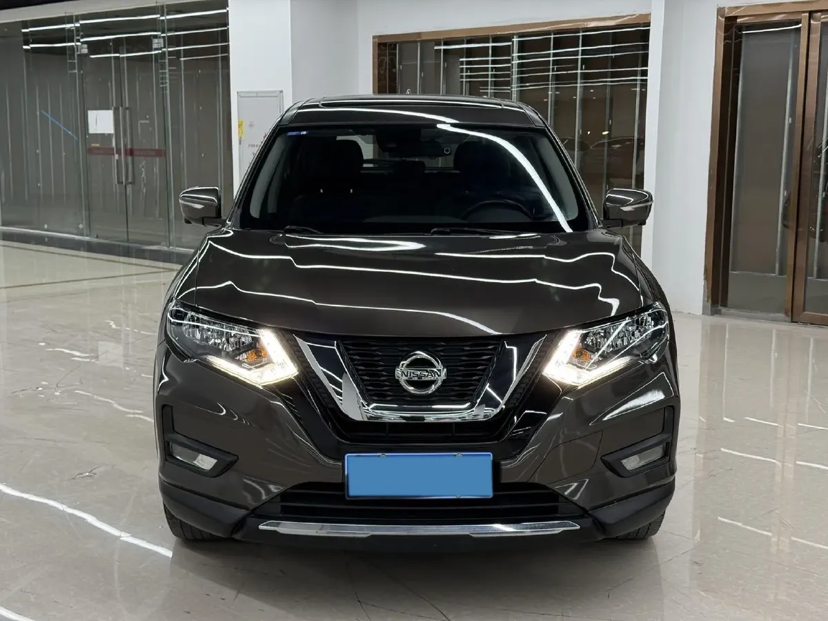 2020 Nissan X-Trail 2.0L 154HP L4 CVT,autocango,china used car exporter,china ev exporter,chinese used car exporter,chinese used ev exporter