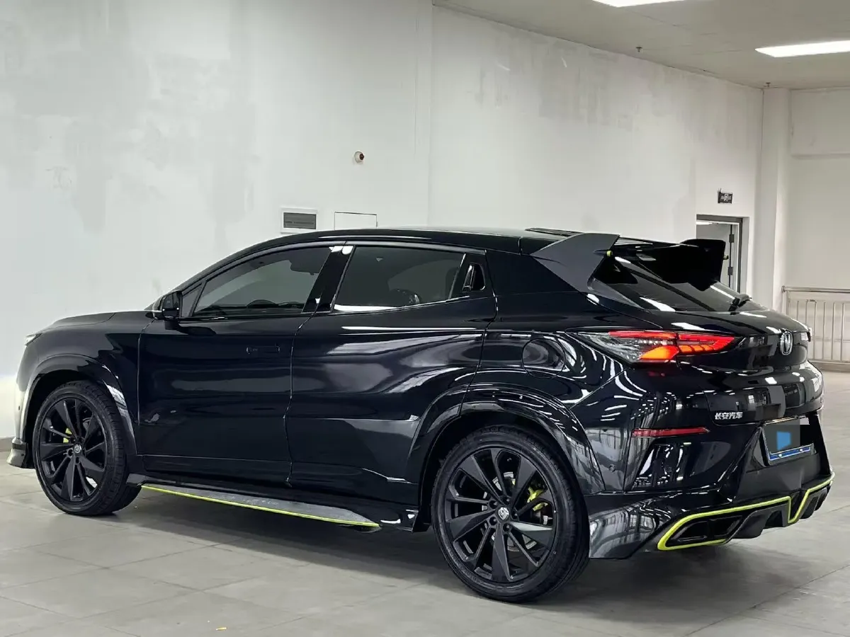 2022 ChangAn UNI-T 1.5T 188HP L4 7DCT,autocango,china used car exporter,china ev exporter,chinese used car exporter,chinese used ev exporter