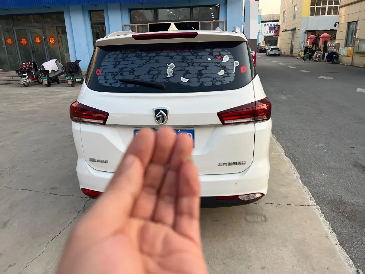 2019 BaoJun 360 1.5L 105HP L4 6MT,autocango,china used car exporter,china ev exporter,chinese used car exporter,chinese used ev exporter