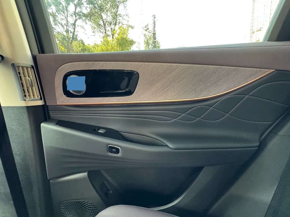 2025 Chery Tiggo9 C-DM 1.5T 156HP L4 3DHT PHEV 18.67KWH,autocango,china used car exporter,china ev exporter,chinese used car exporter,chinese used ev exporter