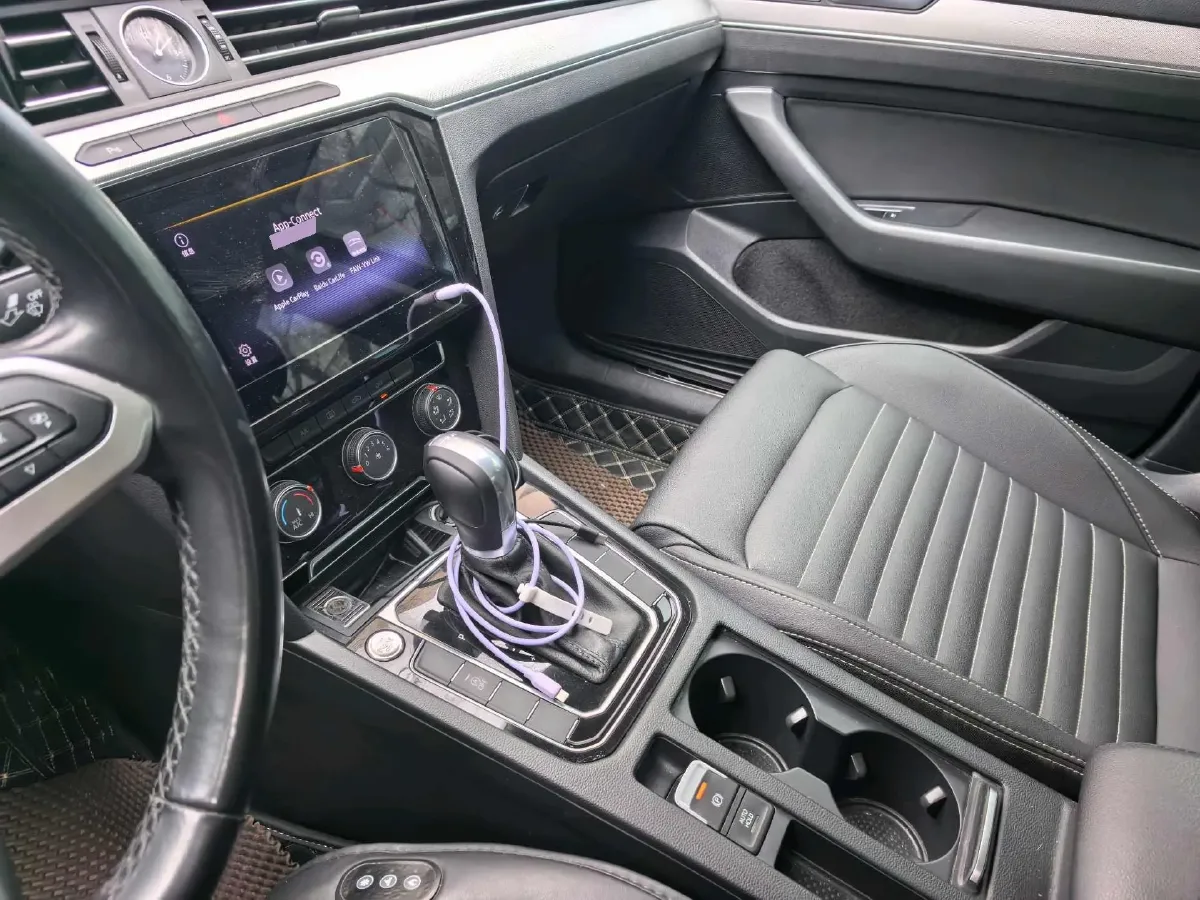 2020 Volkswagen Magotan 1.4T 150HP L4 7DCT,autocango,china used car exporter,china ev exporter,chinese used car exporter,chinese used ev exporter