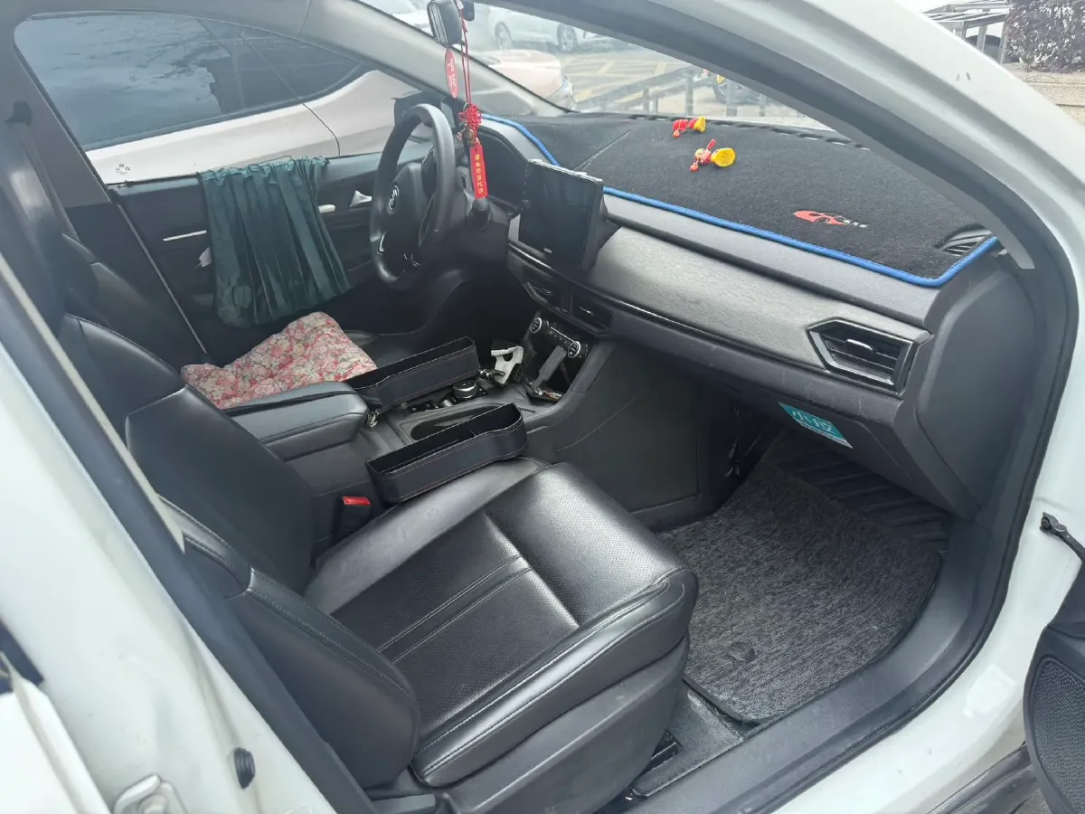 2022 Weltmeister EX5 BEV 52.704KWH,autocango,china used car exporter,china ev exporter,chinese used car exporter,chinese used ev exporter