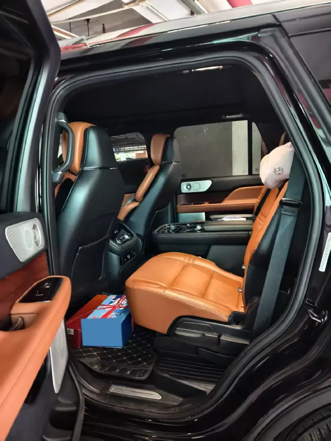 2020 Lincoln Navigator 3.5T 388HP V6 10AT,autocango,china used car exporter,china ev exporter,chinese used car exporter,chinese used ev exporter