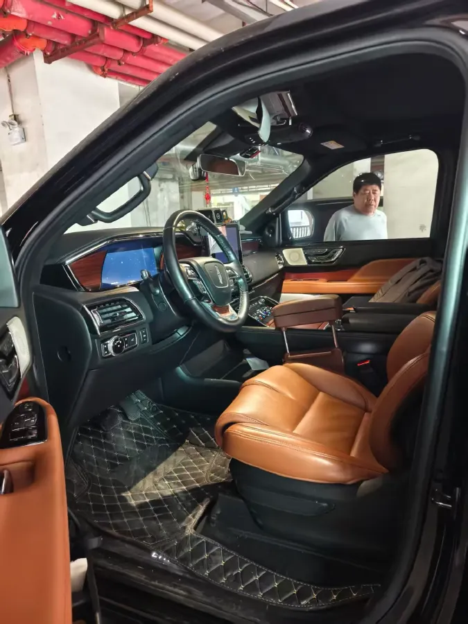 2020 Lincoln Navigator 3.5T 388HP V6 10AT,autocango,china used car exporter,china ev exporter,chinese used car exporter,chinese used ev exporter