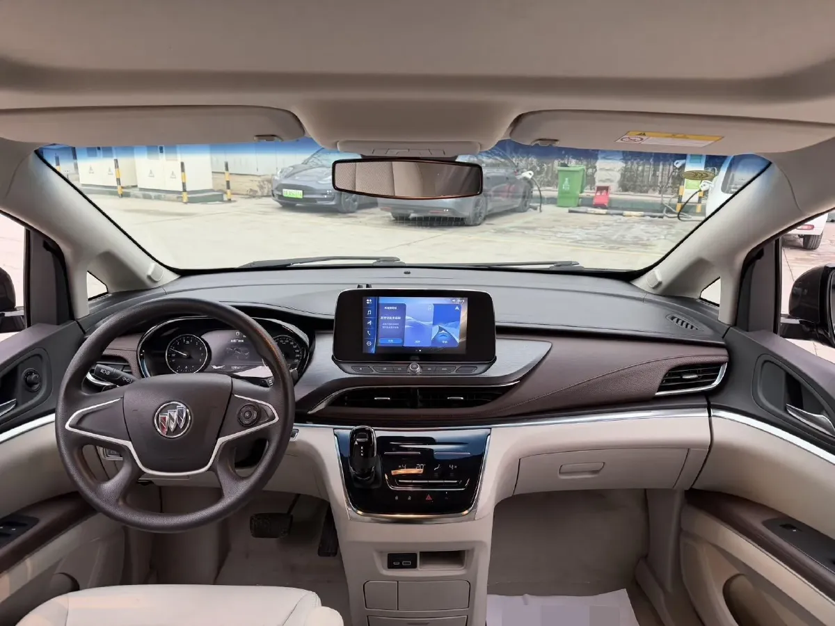 2023 Buick GL8 2.0T 237HP L4 9AT,autocango,china used car exporter,china ev exporter,chinese used car exporter,chinese used ev exporter