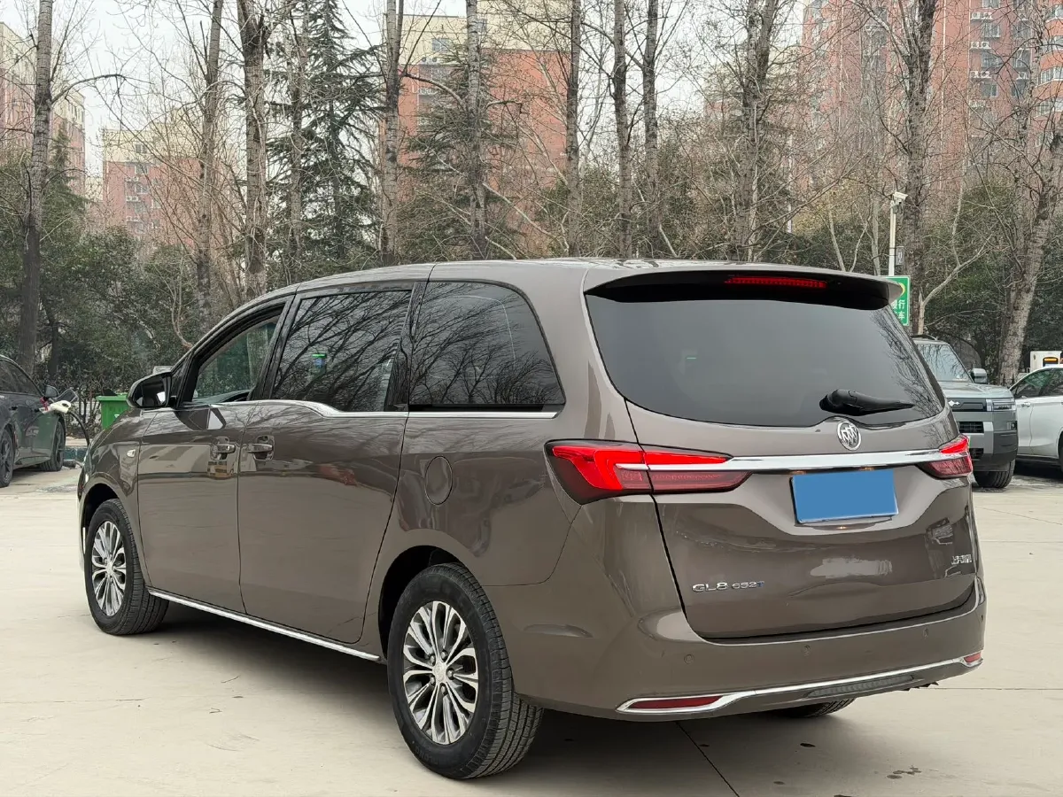 2023 Buick GL8 2.0T 237HP L4 9AT,autocango,china used car exporter,china ev exporter,chinese used car exporter,chinese used ev exporter