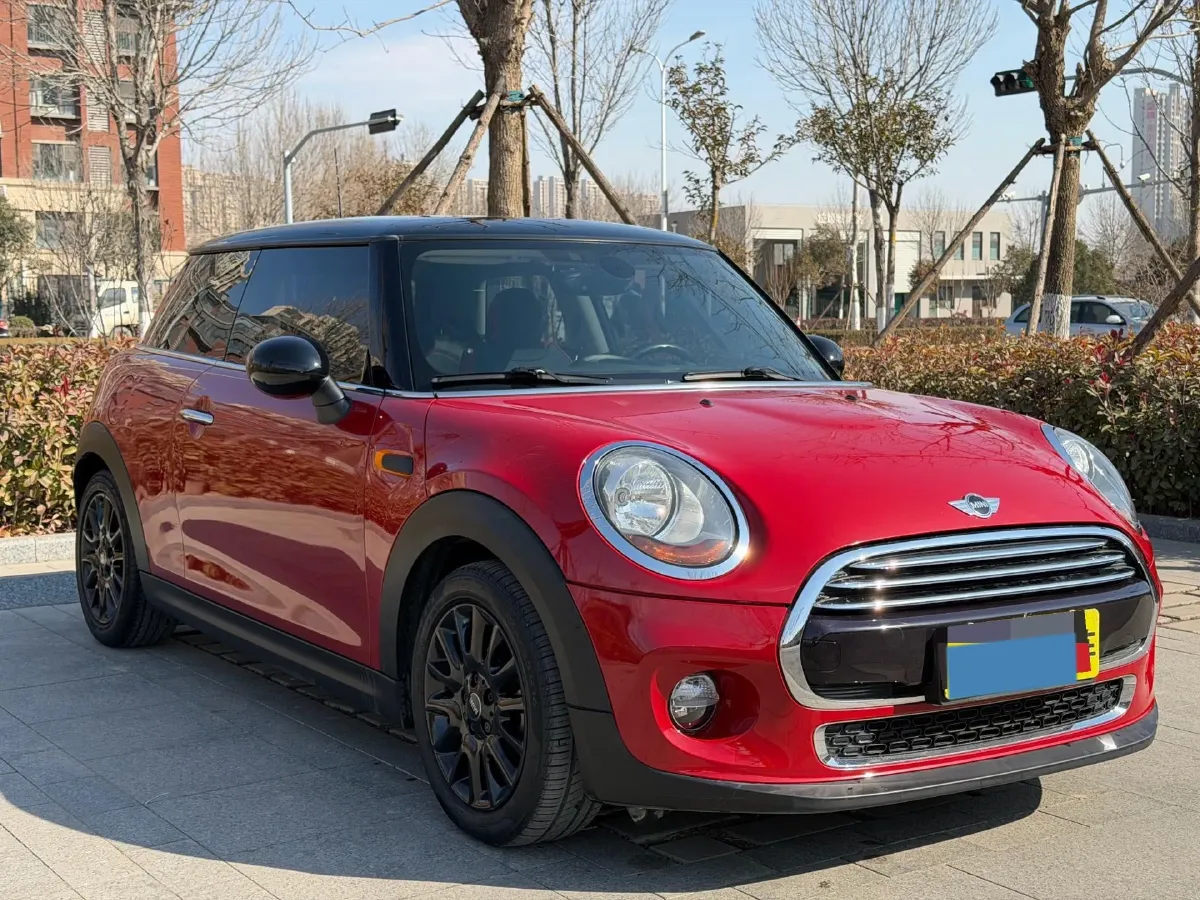 2016 MINI MINI 1.5T 136HP L3 6AT,autocango,china used car exporter,china ev exporter,chinese used car exporter,chinese used ev exporter