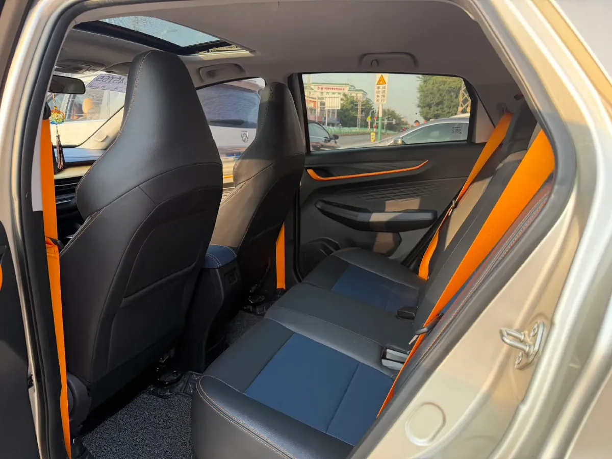 2022 Livan X3 PRO 1.5L 113HP L4 CVT,autocango,china used car exporter,china ev exporter,chinese used car exporter,chinese used ev exporter