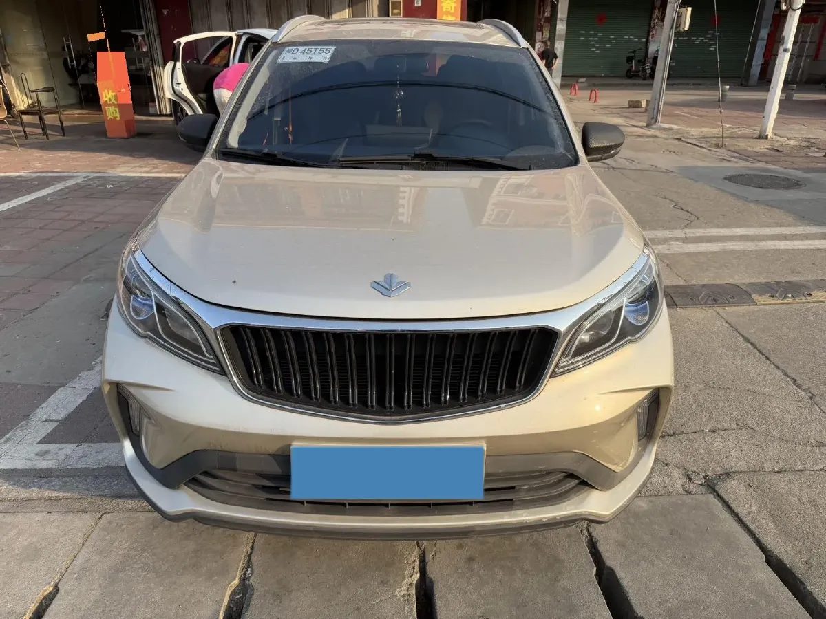 2022 Livan X3 PRO 1.5L 113HP L4 CVT,autocango,china used car exporter,china ev exporter,chinese used car exporter,chinese used ev exporter