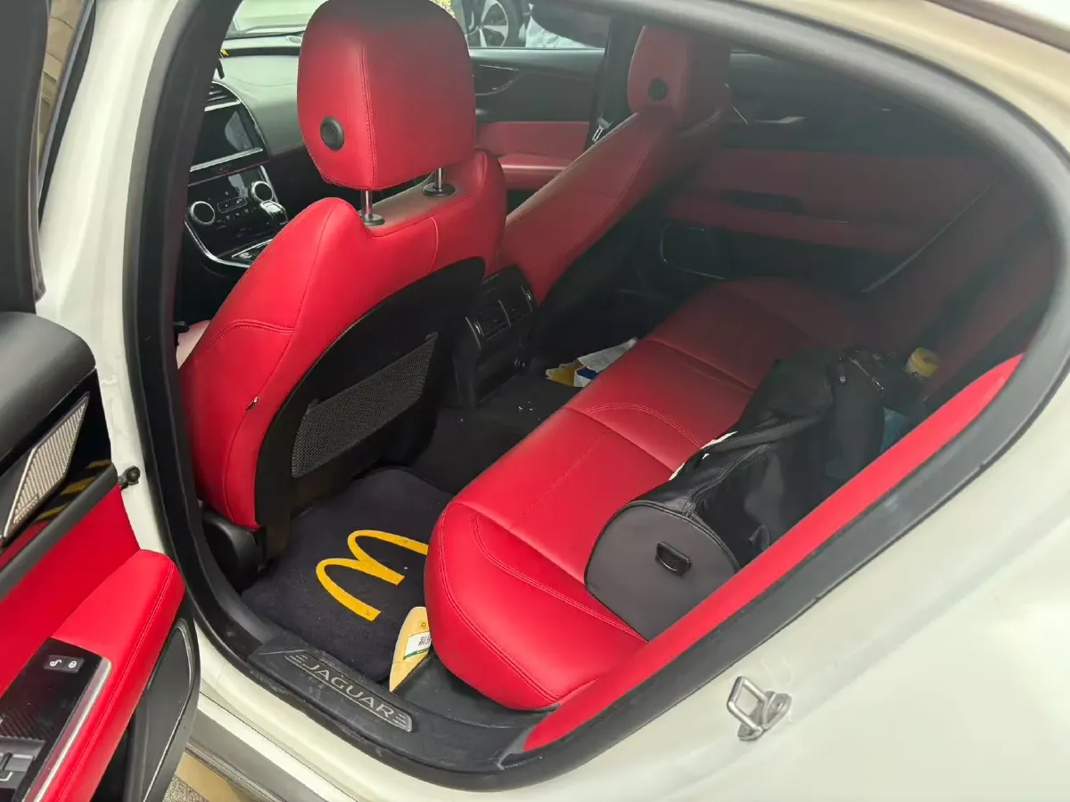 2020 Jaguar XEL 2.0T 200HP L4 8AT,autocango,china used car exporter,china ev exporter,chinese used car exporter,chinese used ev exporter