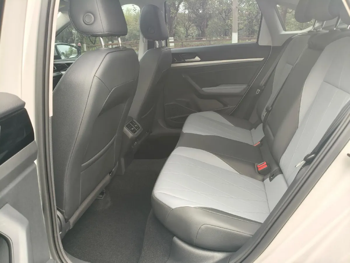 2024 Volkswagen Lavida 1.5L 110HP L4 6AT,autocango,china used car exporter,china ev exporter,chinese used car exporter,chinese used ev exporter