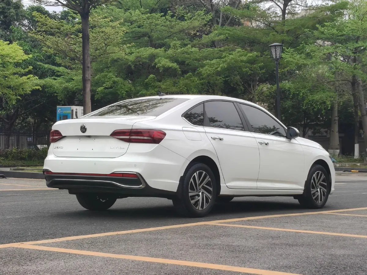 2024 Volkswagen Lavida 1.5L 110HP L4 6AT,autocango,china used car exporter,china ev exporter,chinese used car exporter,chinese used ev exporter