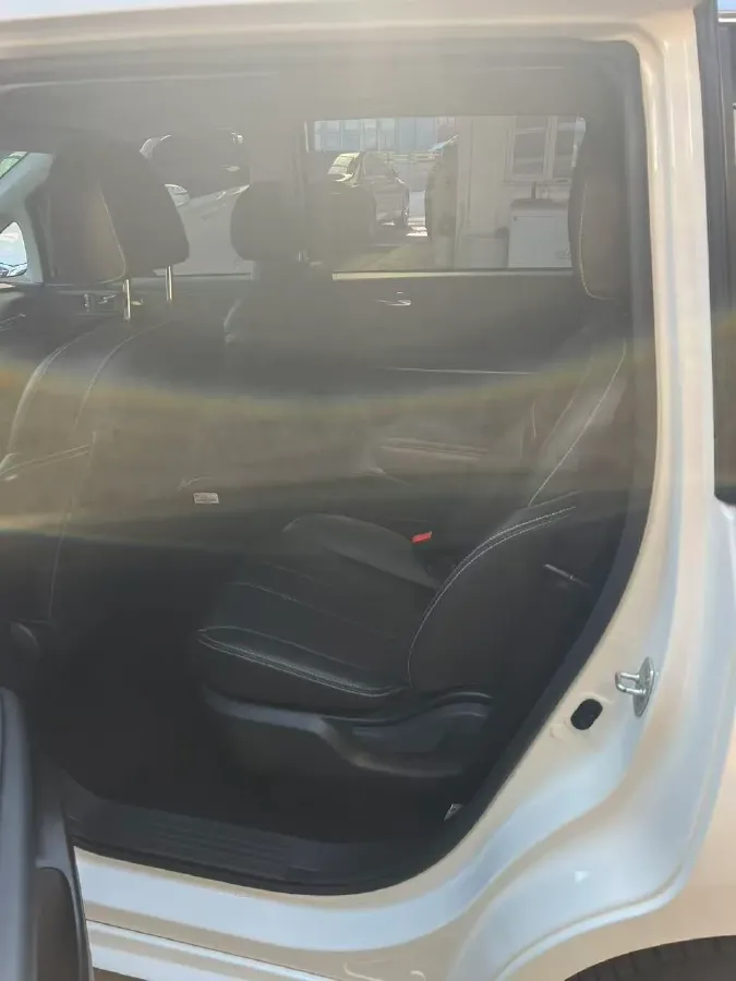 2021 GAC Trumpchi M6 1.5T 169HP L4 7DCT,autocango,china used car exporter,china ev exporter,chinese used car exporter,chinese used ev exporter