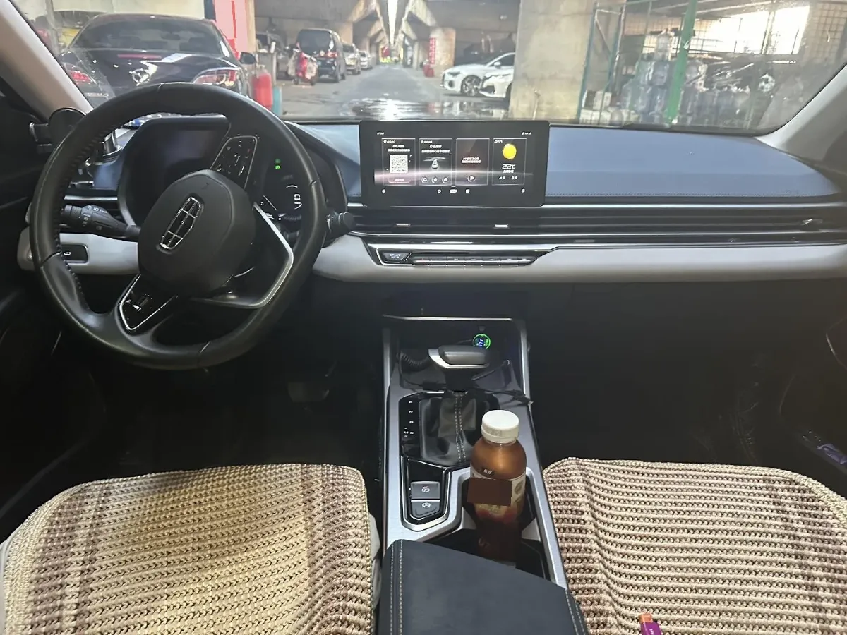 2022 Geely Emgrand 1.5L 114HP L4 CVT,autocango,china used car exporter,china ev exporter,chinese used car exporter,chinese used ev exporter