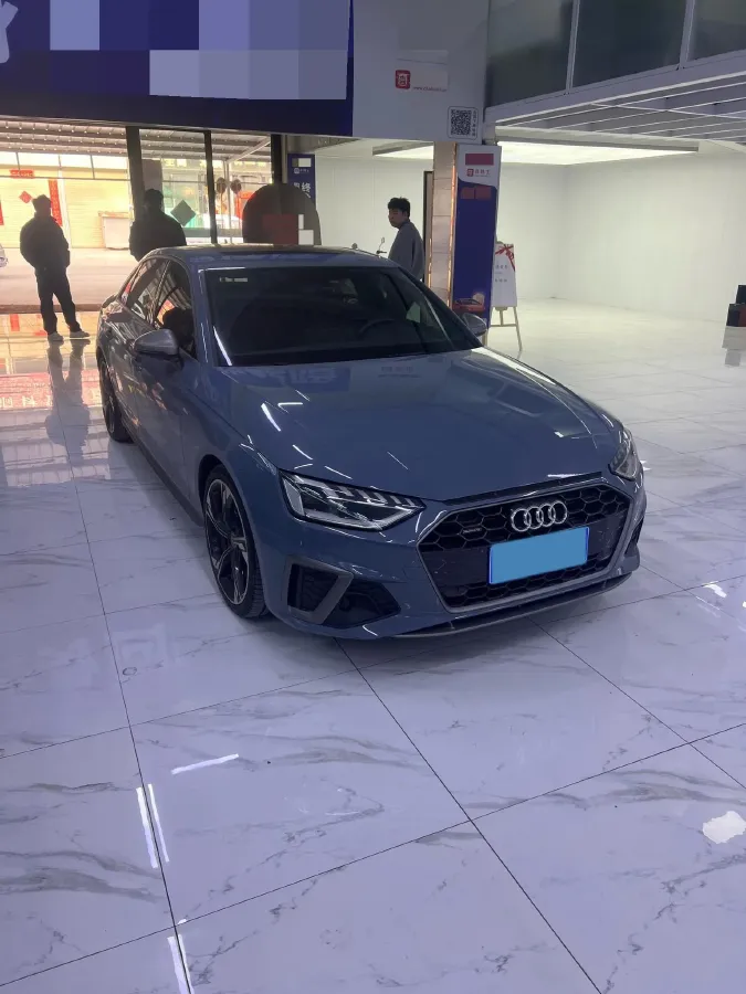 2022 Audi A4L 2.0T 190HP L4 7DCT,autocango,china used car exporter,china ev exporter,chinese used car exporter,chinese used ev exporter