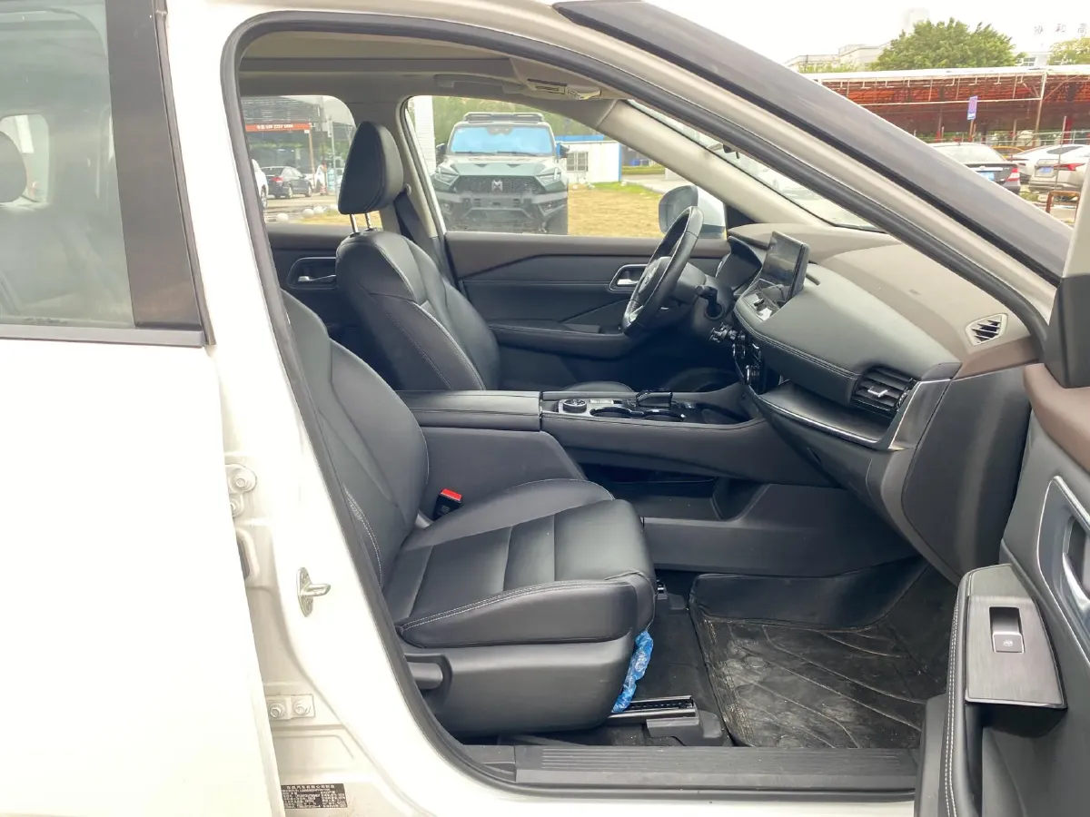 2023 Nissan X-Trail 1.5T 144HP L3 Hybrid,autocango,china used car exporter,china ev exporter,chinese used car exporter,chinese used ev exporter