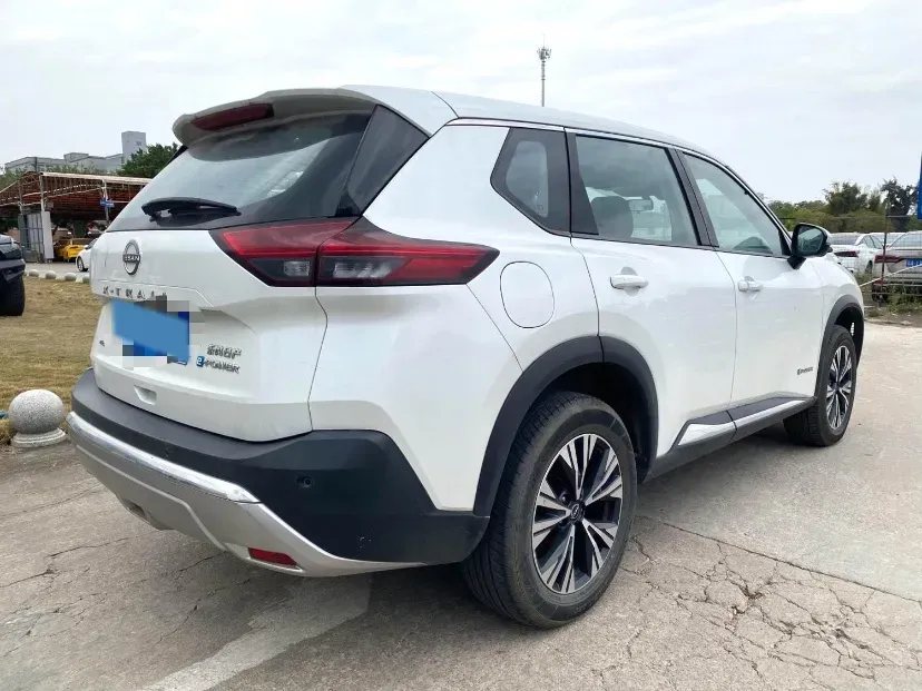 2023 Nissan X-Trail 1.5T 144HP L3 Hybrid,autocango,china used car exporter,china ev exporter,chinese used car exporter,chinese used ev exporter
